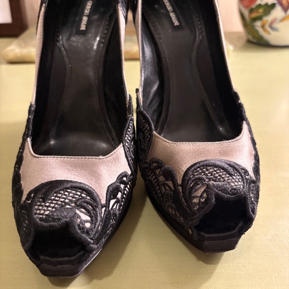 Giorgio Armani - Couture Silk Heels - Picture 2 of 7